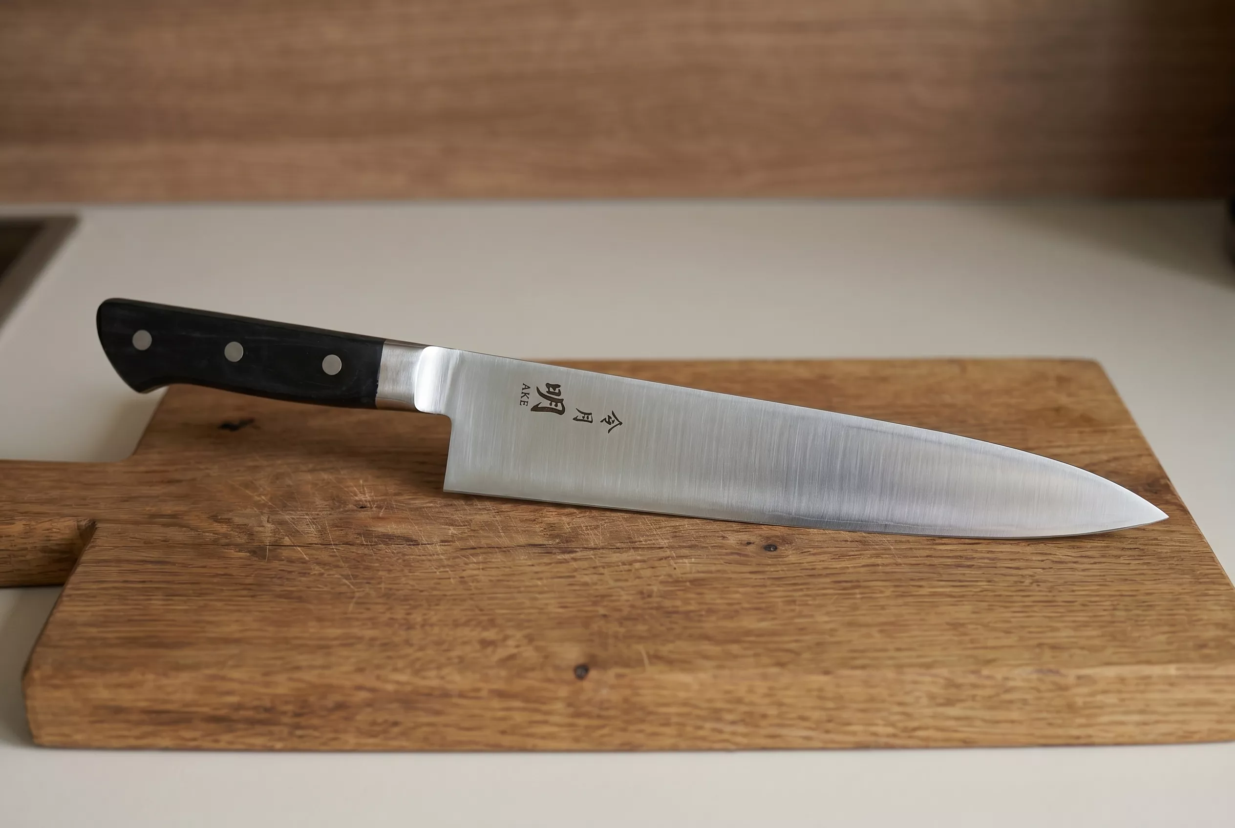 Fuji Cutlery Akira Reigetsu Nóż Szefa Kuchni 27 cm FC-0109