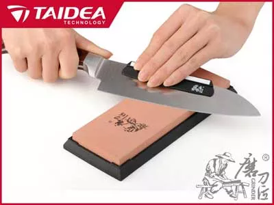 Ostrzałka kamienna wodna Taidea T7150W Gradacja 1500 Korund